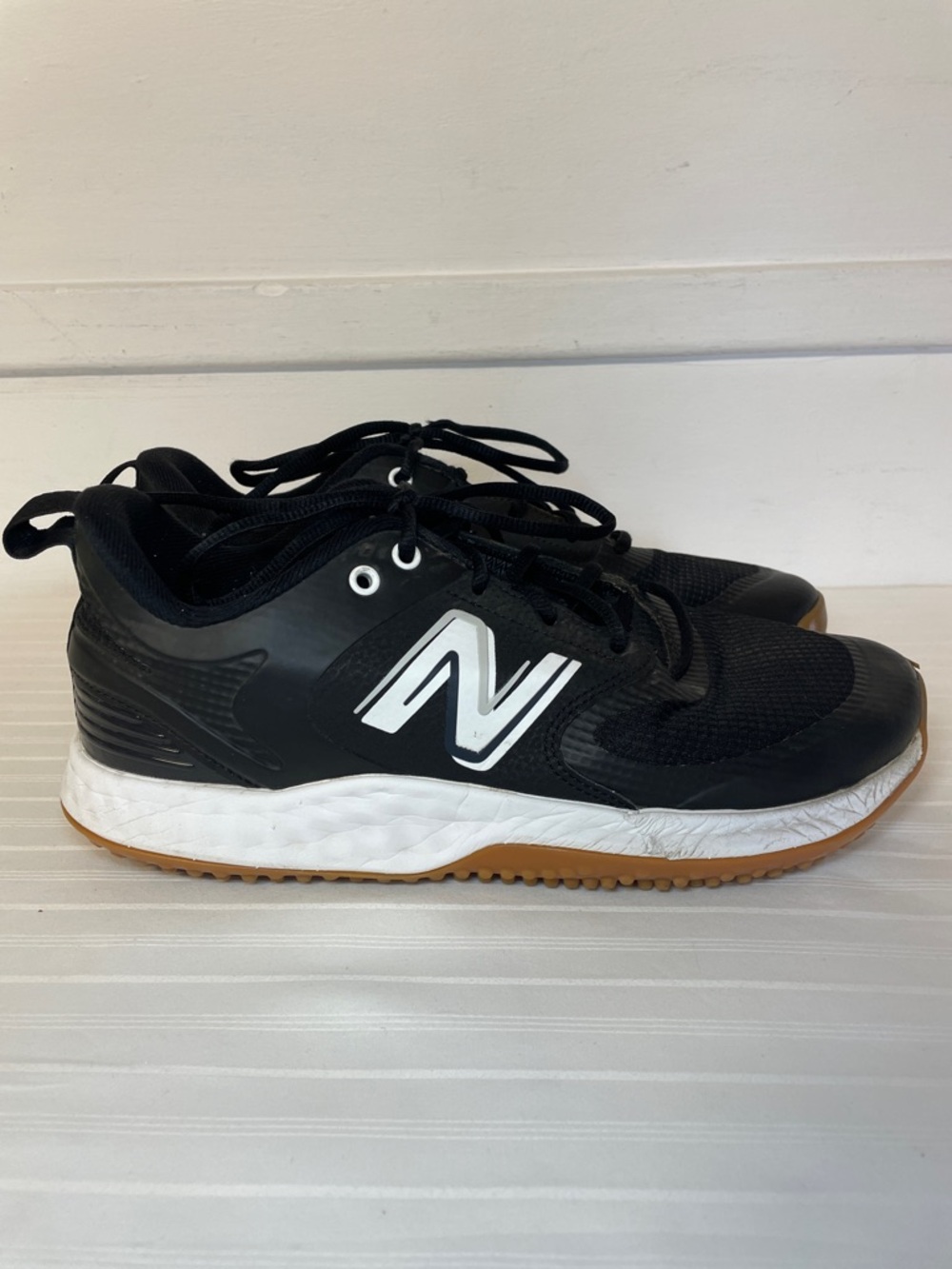 New Balance Fresh Foam 3000 v6 Turf Trainer shoes sneakers women’s size 10